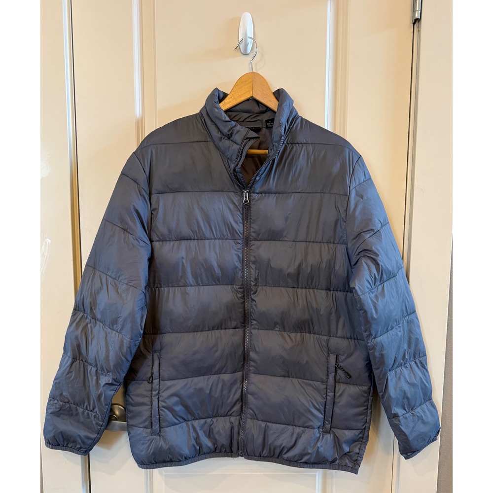 SwissTech Men's Puffer Jacket Charcoal Gray Full Zip Quilted Coat Size M 38-40